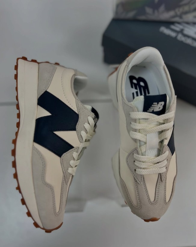 New Balance 327