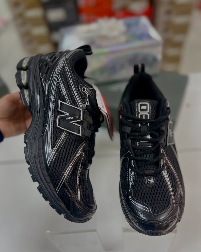 New Balance 1960R Black